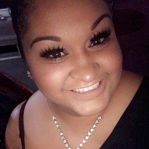 Meet your Posher, Melina